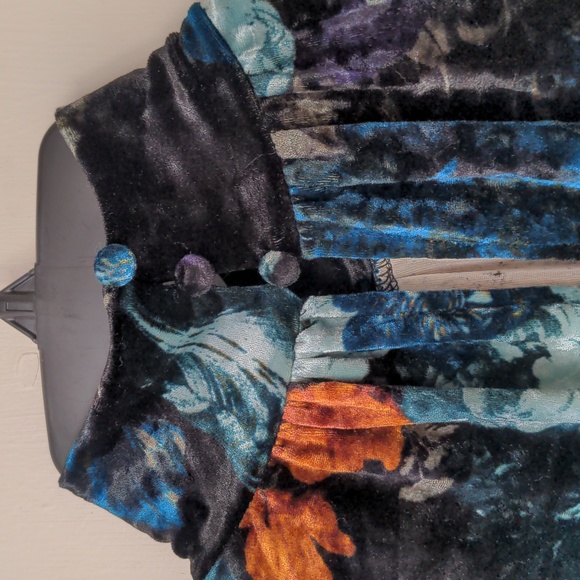 Ryegrass Velour Black Floral Long-Sleeved Midi Dress Size Small - Picture 6 of 14